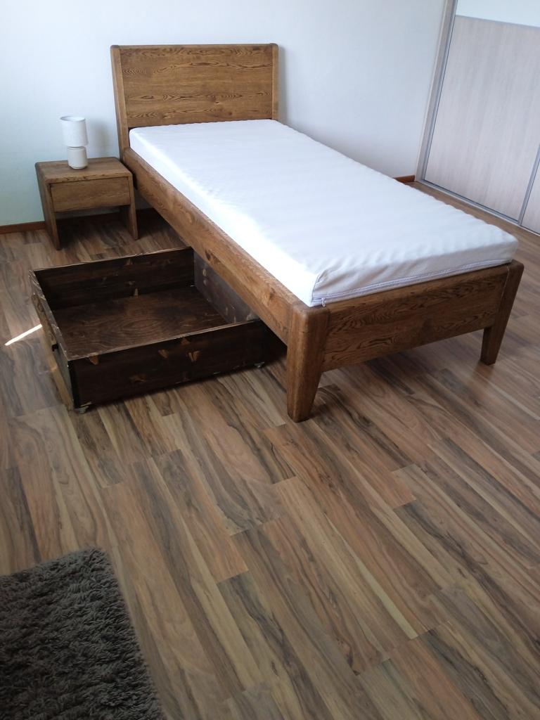Dubové jednolôžko Hugo